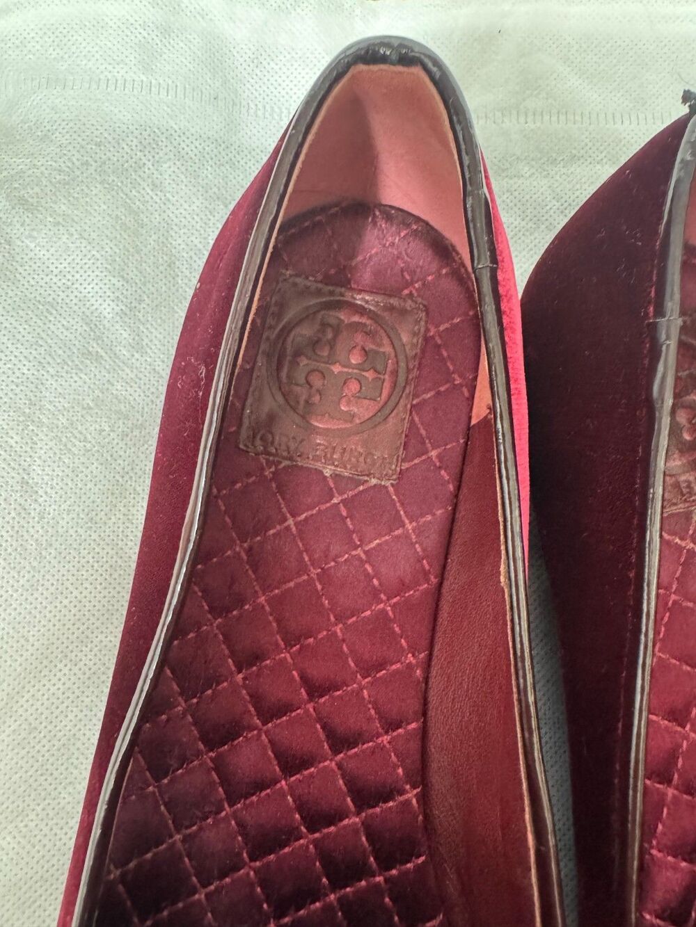 Tory Burch Burgundy Easton embroidered Velvet Beetle Loafers US 9.5 - Picture 6 of 16